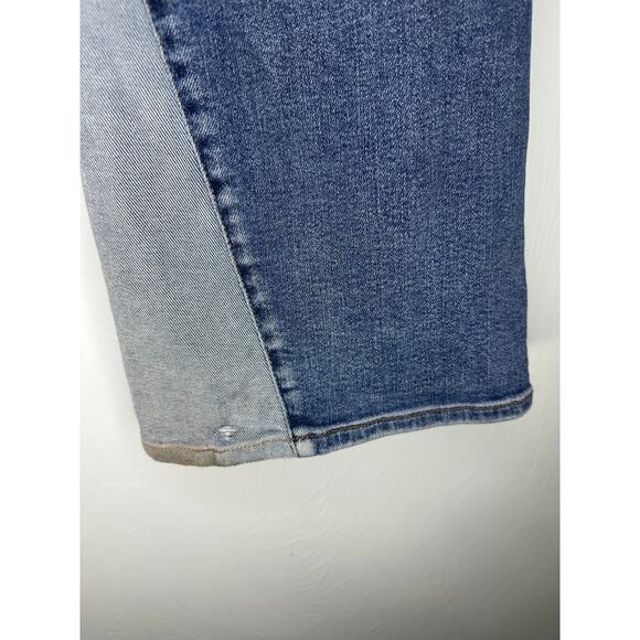 Judy Blue Flare Fit Denim Jeans Two Toned Women's Plus Size 16W Mid Rise Stretch - Picture 5 of 9